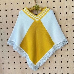 1970s knit poncho